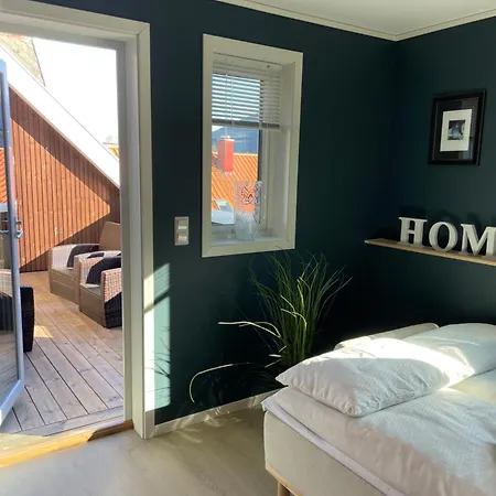 Toppleiligheit - Eidsgata 49 * Nordfjordeid